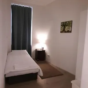 Hostel W&v, Vídeň