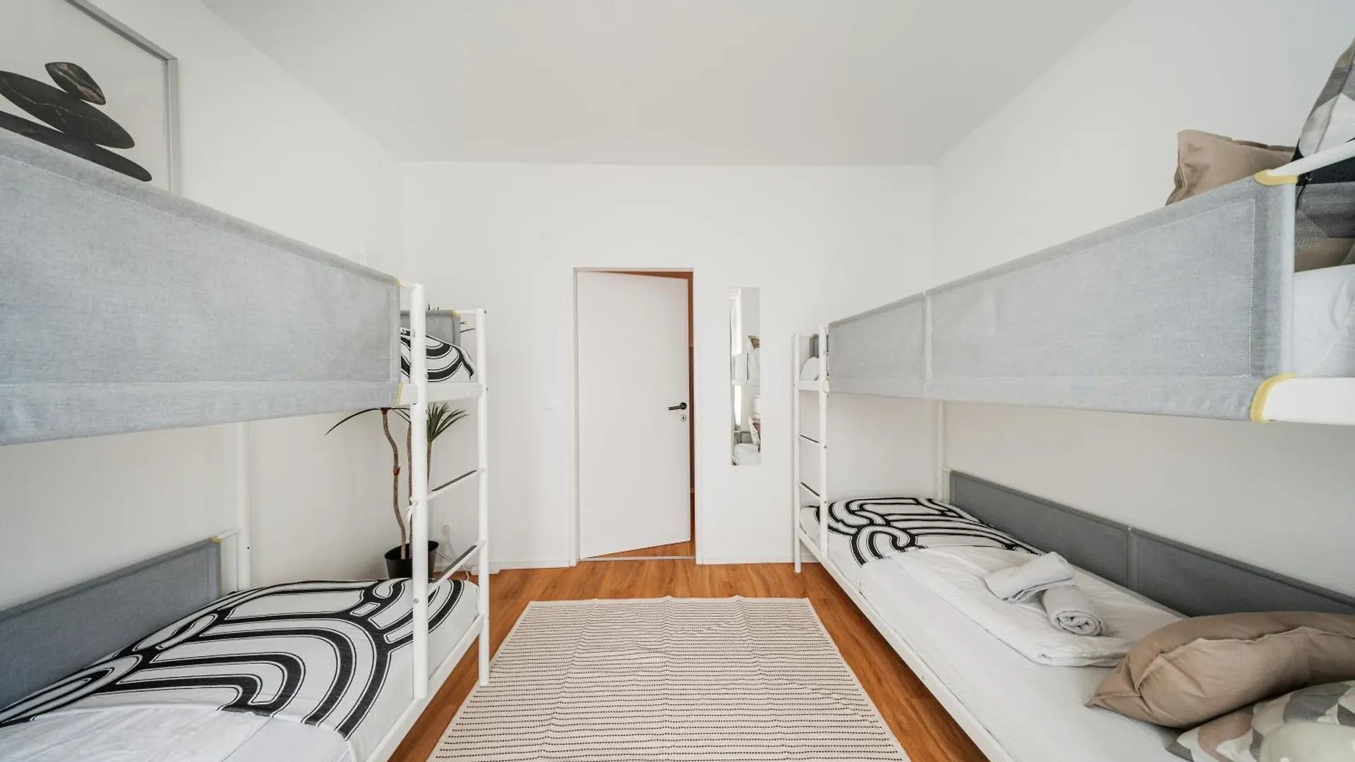 Central Apartment Lofts Vienna 0*,  Austria